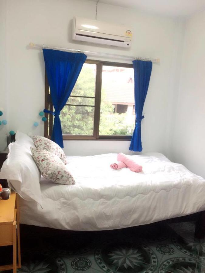 Bed and Breakfast Sister House Chiangmai (Adults Only) à Chiang Mai Extérieur photo